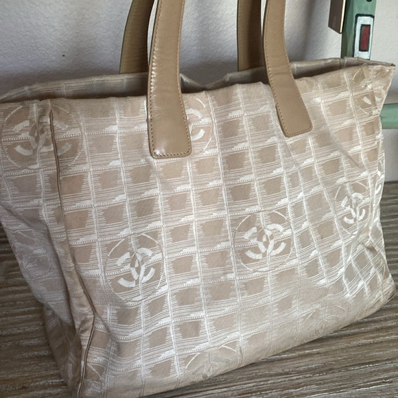 CHANEL Handbags - Chanel - Beige/Nude Travel Line Tote